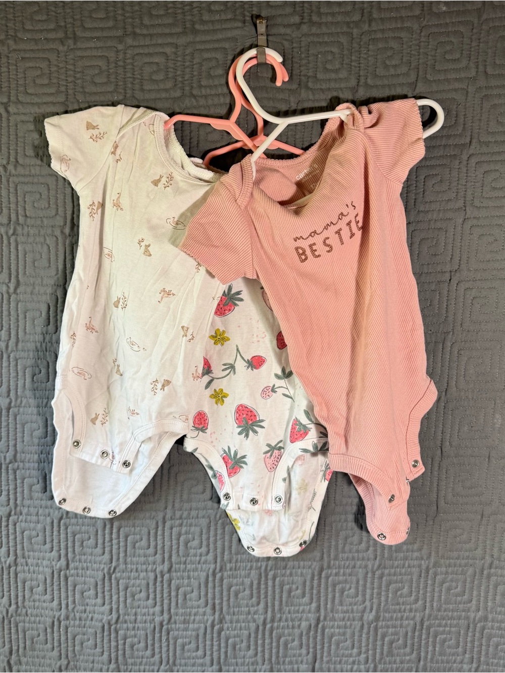 Lot Of 3 Carters Bodysuit Baby Girl 12 Months Button Short Sleeve